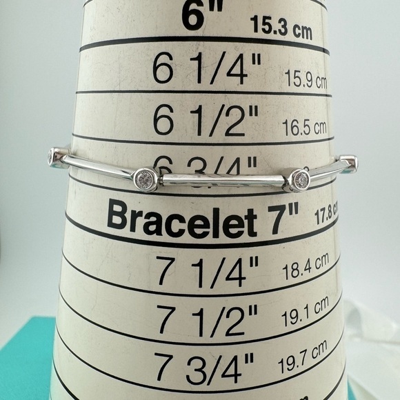 RARE Vtg. Tiffany & Co. Platinum Knife Cut Diamond Bezel Station Bracelet - Picture 6 of 7